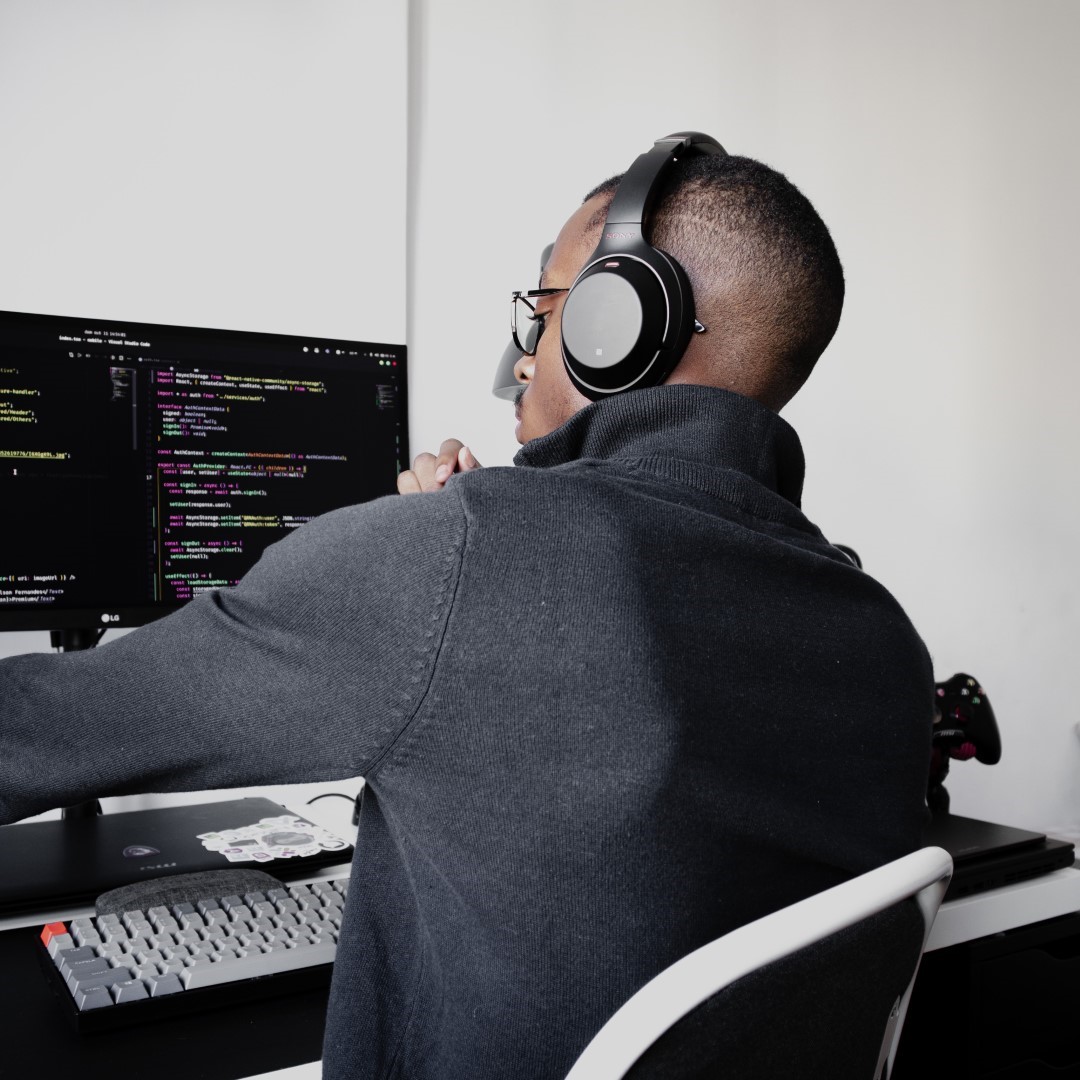 keep an eye on your security with Continuous Monitoring keep an eye on your security with Continuous Monitoring